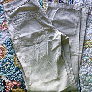 MENS Columbia khaki pants